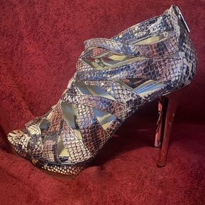 Jennifer Lopez Snake Skin Heels